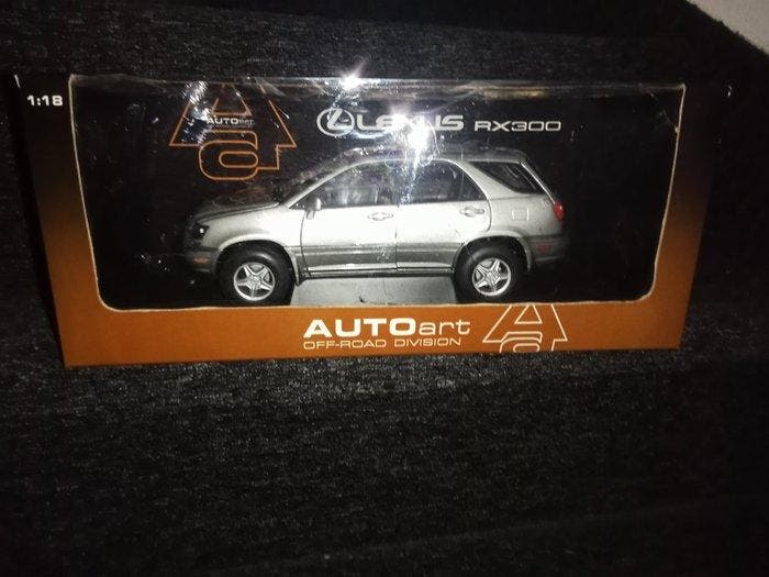 Autoart 1:18 - Voiture miniature - Lexus RX300, Hobby & Loisirs créatifs, Voitures miniatures | 1:5 à 1:12