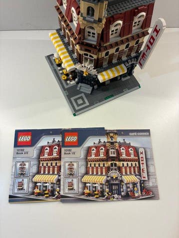 Lego Set - 10182 - Creator Expert - RARE SET - CAFÈ CORNER -