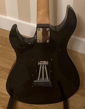 Yamaha - ERG 121C - - Elektrische gitaar - Japan - 2000, Nieuw