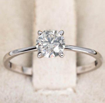 Ring - 14 karaat Witgoud - 0.63ct. tw. Diamant (Natuurlijk)