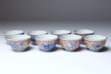 Tasse - Ensemble de 8 tasses à thé en porcelaine antique