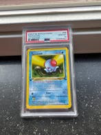 Pokémon - 1 Graded card - Tentacool #56 First edition - PSA, Hobby & Loisirs créatifs