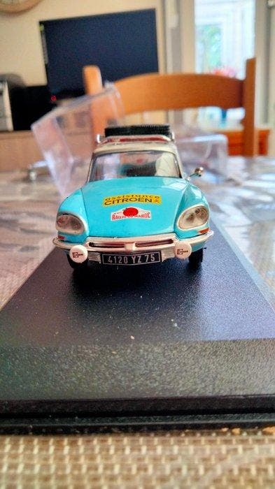 Norev, IXO 1:43 - Voiture miniature (4) - Citroën ID 19, Hobby en Vrije tijd, Modelauto's | 1:5 tot 1:12