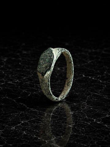 Oud-Romeins, Keizerrijk Brons Ring - 3e tot 5e eeuw na, Antiek en Kunst