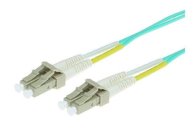 ACT OM3 Glasvezelpatchkabel 5 meter – LC/LC Multimode 50/125, Computers en Software, Netwerk switches, Nieuw, Ophalen of Verzenden