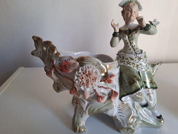 Statuette, porselein stelletje - 19 cm - Porcelaine
