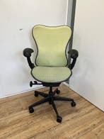 Herman Miller Mirra Bureaustoel Met Gestoffeerde Rug, Huis en Inrichting, Bureaustoelen, Verzenden, Geel, Zo goed als nieuw, Bureaustoel