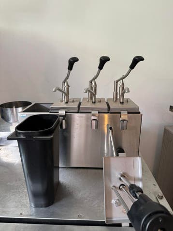 Pompe à sauce inox, 4 emplacements, dimensions : 470, Ophalen