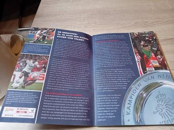 Nederlandse voetbal competitie - 2005 - Voetbal, Nieuw