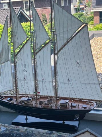 Maritieme objecten - Marco Polo LI 50 - Hout, Katoen- Marco