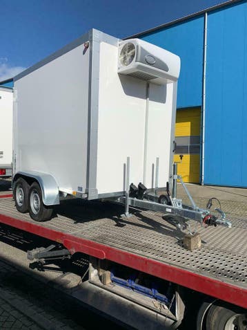 Nieuwe koelwagen koelaanhanger koelwagens koelauto voorraad, Auto diversen, Nieuw