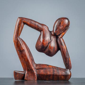 Beeldje - Le penseur - Hout