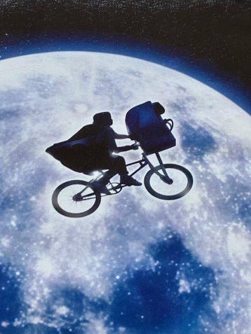 E.T. - Steven Spielberg, Nieuw