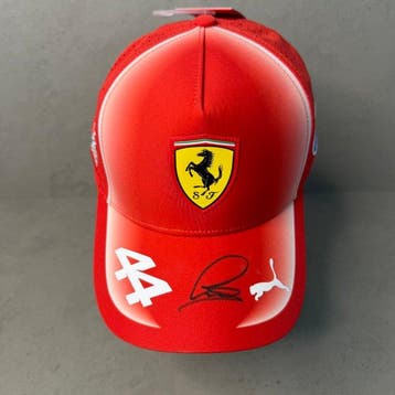 Ferrari - Formule 1 - Lewis Hamilton - 2026 - Casquette de, Verzamelen, Automerken, Motoren en Formule 1, Nieuw