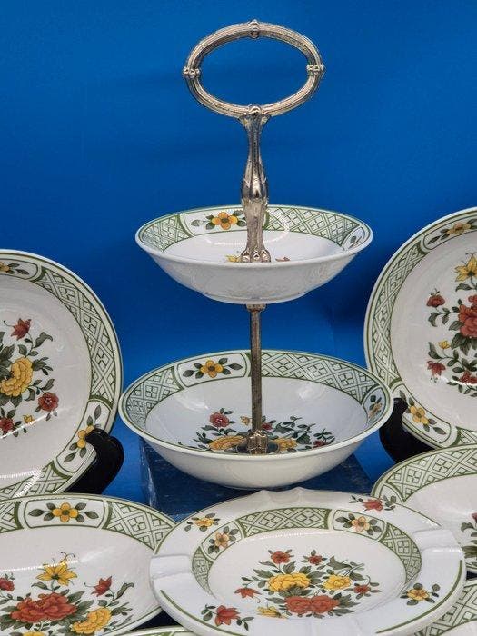 Eetservies - Villeroy & Boch – Etagere mit Schalen, Antiek en Kunst, Antiek | Meubels | Tafels