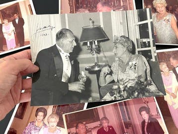 Autógrafo - Juan de Borbón y Reina Victoria. Baile de Gala, Verzamelen, Nieuw