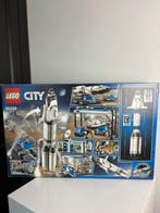 Lego Set - 60229 - Space, City Space - Rocket Assembly &, Nieuw