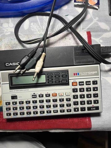 Casio FX-720P - Computer (1)