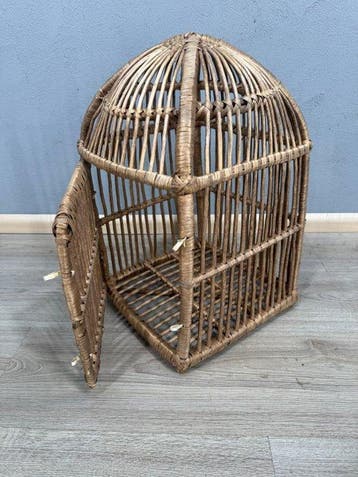 Vogelkooi - mooie decoratieve vogelkooi - rotan, Antiek en Kunst