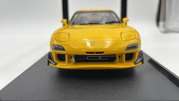 Solido 1:18 - Modelauto - Mazda RX7 Type RS 1994 - (cod.E46), Hobby en Vrije tijd, Modelauto's | 1:5 tot 1:12