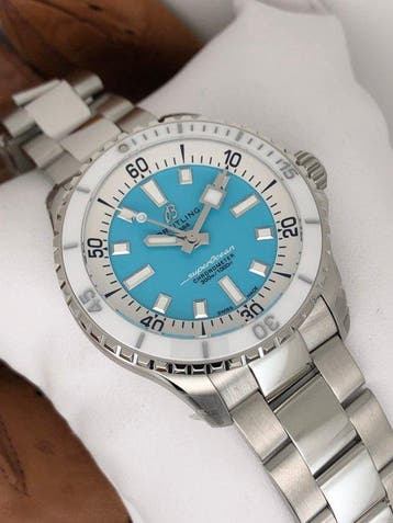 Breitling - Superocean Automatic 36 Turquoise -, Nieuw