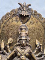 Durga / Mahisha Suramardini - 21 cm - Brons - India -