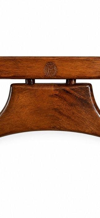 Fratelli Reguitti - Valet - Bois dur, Noyer