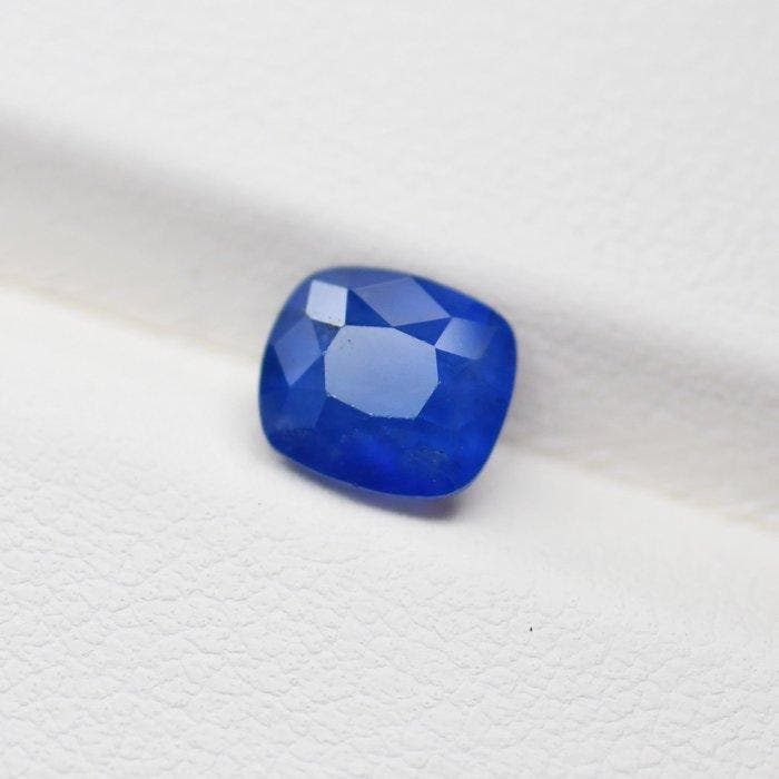 1 pcs Blauw Saffier - 1.88 ct - International Gemological, Bijoux, Sacs & Beauté, Pierres précieuses
