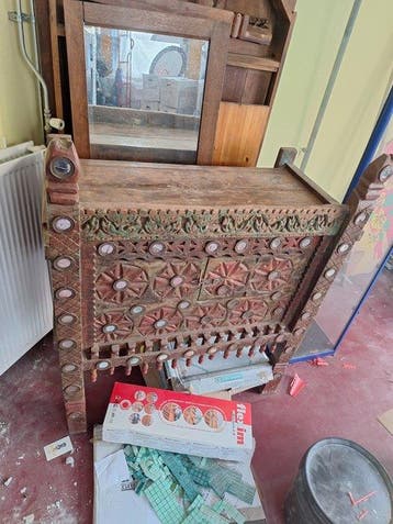 Kast - Hout - HandgesnedenDhamchiya Dowry chest, Antiek en Kunst