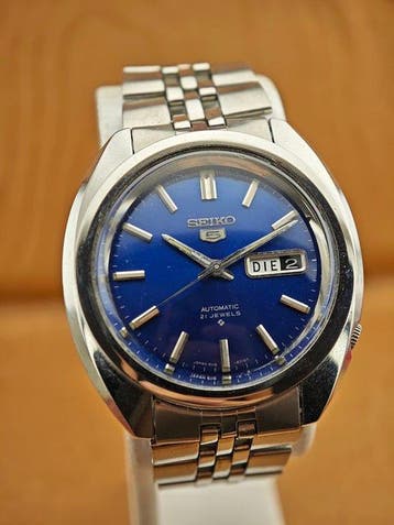 Seiko - 5 Automatic Blue Sunburst Dial – Ref. 6119-8540 –