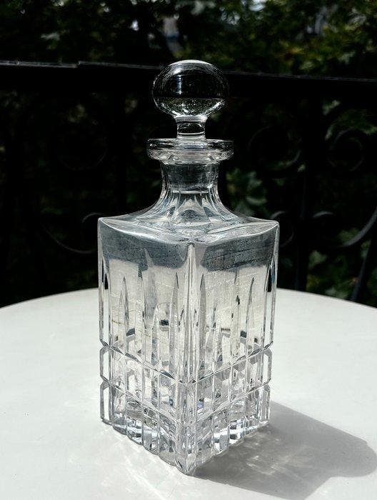 Saint Louis - Karaf - Manhattan - Kristal, Antiek en Kunst, Curiosa en Brocante