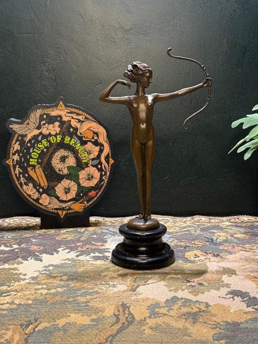 Pierre Collinet - Beeld, Diana - Godin van de jacht - 32.5, Antiek en Kunst, Kunst | Designobjecten