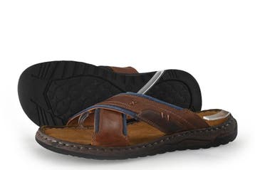 Nelson Slippers in maat 42 Bruin, Kleding | Heren, Slippers, Bruin, Verzenden, Zo goed als nieuw
