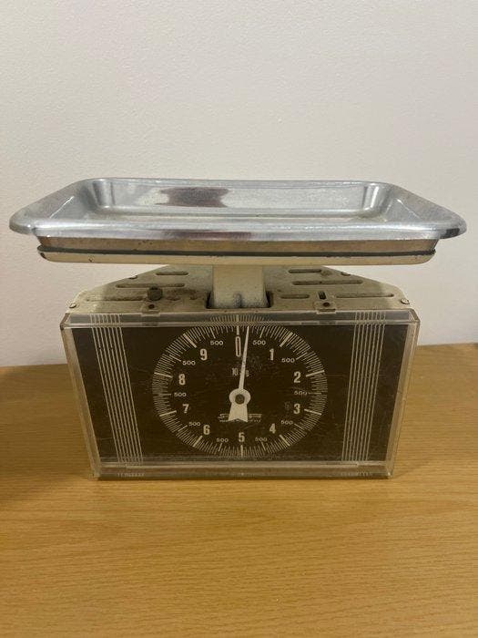 Balans of weegschaal (4) - Plastic, Metaal, Antiquités & Art, Antiquités | Ustensiles de cuisine