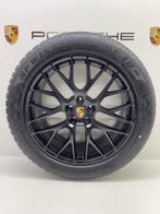 Porsche Macan ORIGINELE 20 Spyder GTS met winterbanden 8 mm, Auto-onderdelen, Banden en Velgen, Ophalen, Gebruikt, 295 mm, Banden en Velgen
