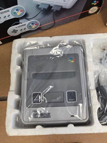 Nintendo - Snes - Super Rare Big Box Mario Super Mario, Nieuw