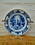 Bord - Zeldzaam decor met Chinese figuren; man en geisha,, Antiek en Kunst