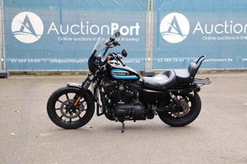 Veiling: Motor Harley Davidson  Sportster 1200 Iron Benzine