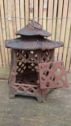 Pagode gietijzer japans - IJzer (gegoten) - Japan - 20e eeuw