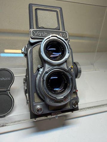 Yashica -44 Appareil photo reflex bi-objectif (TLR), Audio, Tv en Foto, Nieuw