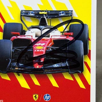 Ferrari - Topps 189 Turbo Attax SF 26 Hamilton Signed -, Verzamelen, Nieuw