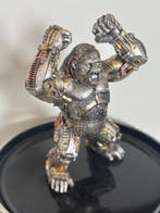 Rob VanMore - VANMORE Iron Ape