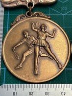 Set of 3 Sports Competition Medals — Badminton & Soccer,, Verzamelen, Nieuw