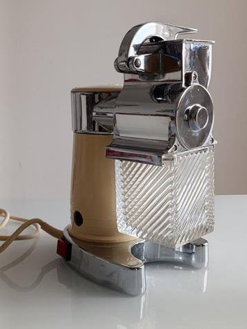 Omre - Quick mill - Kaasrasp - Model 0148-0149 - Staal -