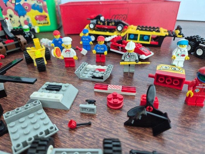 Lego Tandwielen en accessoires - LEGO Red Storage Box 791-1, Kinderen en Baby's, Speelgoed | Duplo en Lego