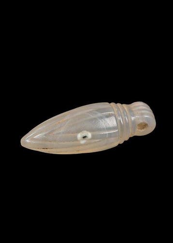 Oude Egypte, late periode agaat Floral Amulet (Zonder