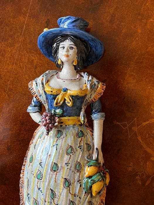 Cer. Rib. Caltagirone - Figuur - Dama con limoni - Keramiek, Antiek en Kunst, Antiek | Glaswerk en Kristal