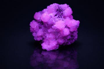 arsénopyrite sur calcite var. manganoan (UV-pink) Spécimen -