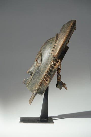 Een houten masker - Baule - Ivoorkust (Zonder minimumprijs)