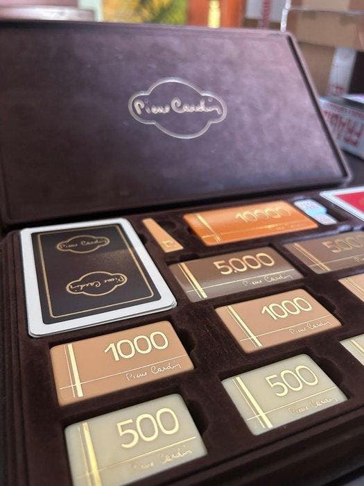 Pokerset - RARE Vintage Poker Set - Cardin - Cards - Dices -, Antiek en Kunst, Curiosa en Brocante